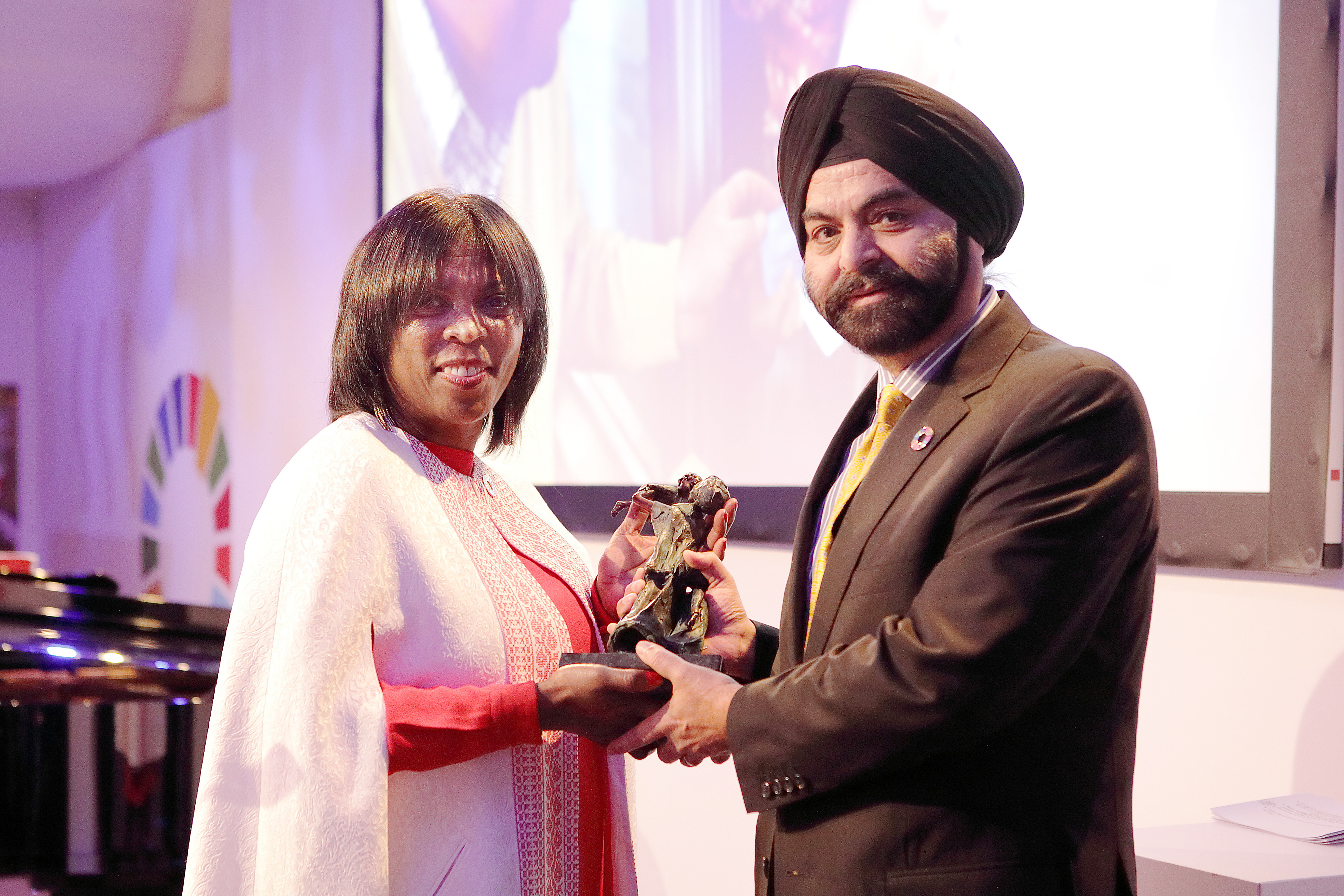 Mastercard Presented with World Food Programme’s 2017 Hunger Hero Award