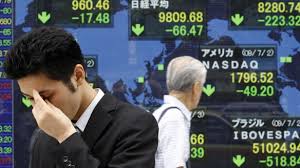 Asia Stocks Drop Led by Japan; Yen Up on Abe Woe: Markets Wrap