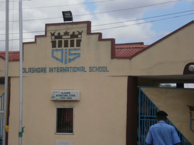 Africa Brands Names Derek Smith of Olashore International School 2018 Africa Top Schools CEO