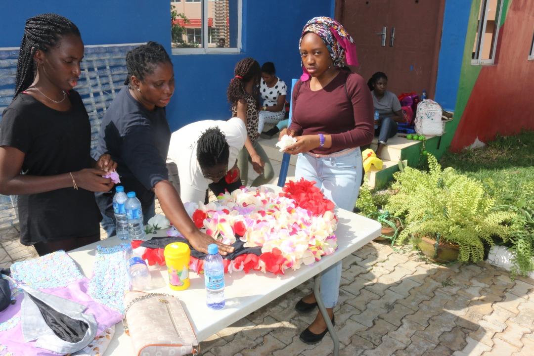 Aduvie Celebrates Universal Children’s Day with Art Exhibition