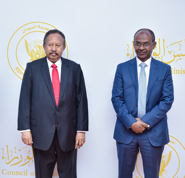 Hamdok Hails the First Visa United Capital Bank Card as A Symbol of Sudan’s Reintegration in Global Economy