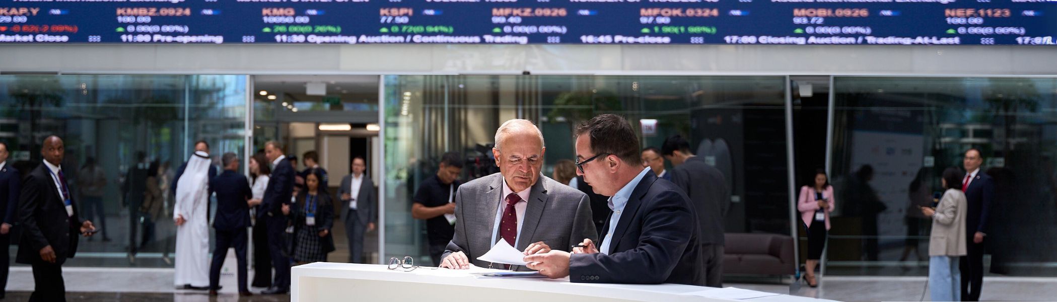 Global Financial Fragilities Mount Despite Rate Cuts and Buoyant Markets