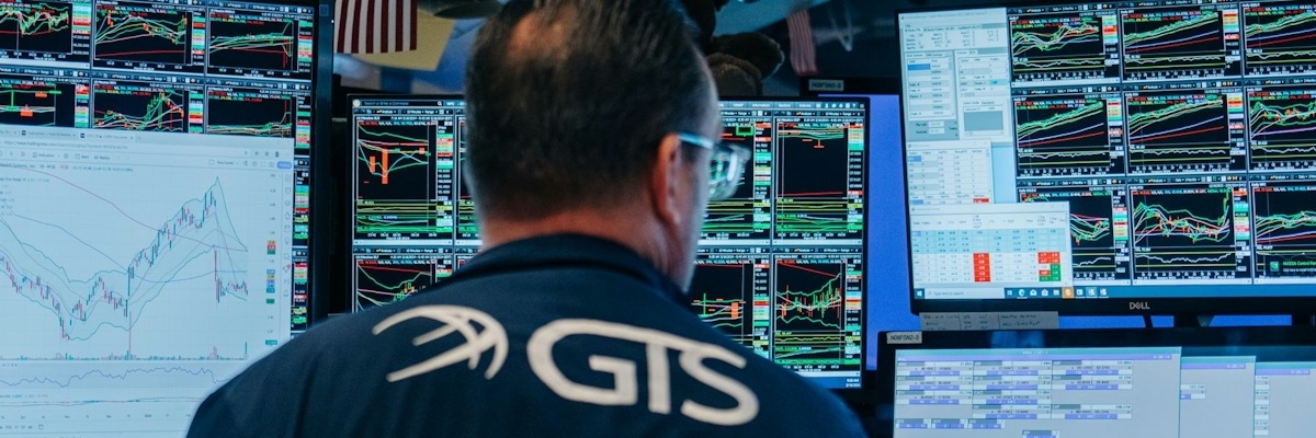 Stock-Bond Diversification Offers Less Protection From Market Selloffs
